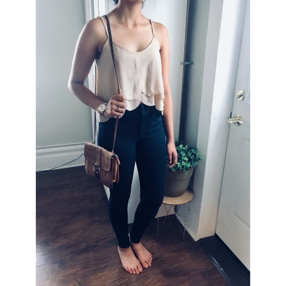 F21 Scalloped Top